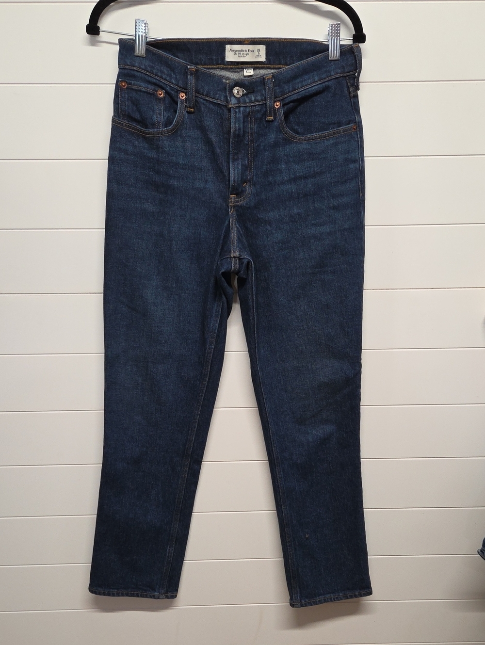 Abercrombie & Fitch The 90's Straight Mid Rise Jeans Size 26 / 2 Short